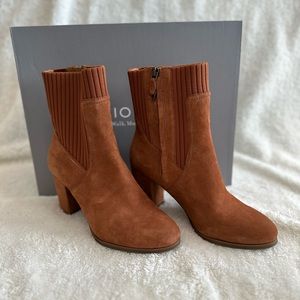 VIONIC - Kaylee Side Knit Ankle Boot